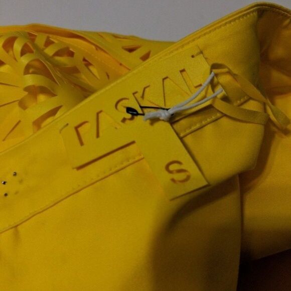 Paskal Double Layered Laser Cut Out Skirt - Picture 7 of 8